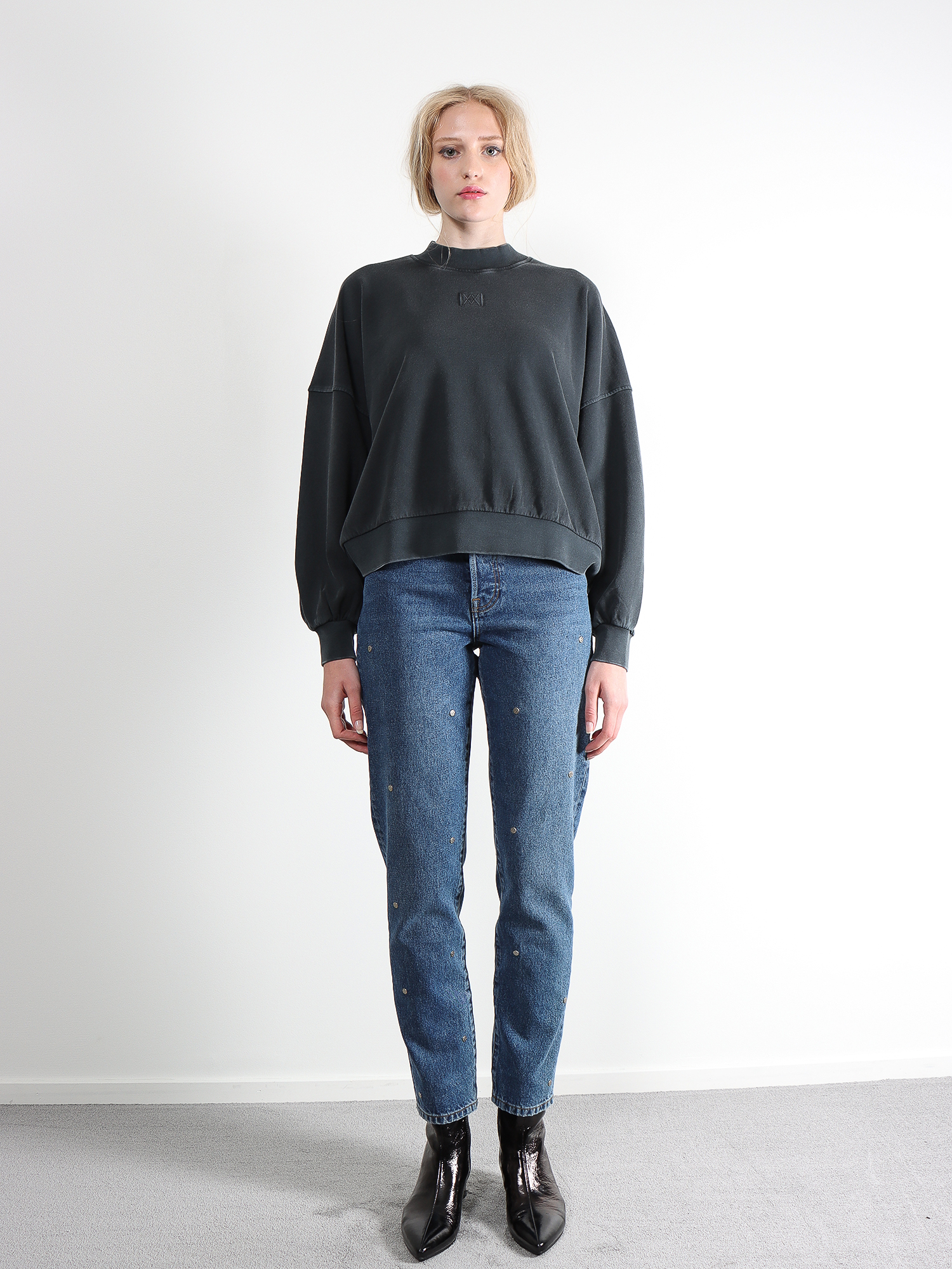 Elisabet - Washed Black