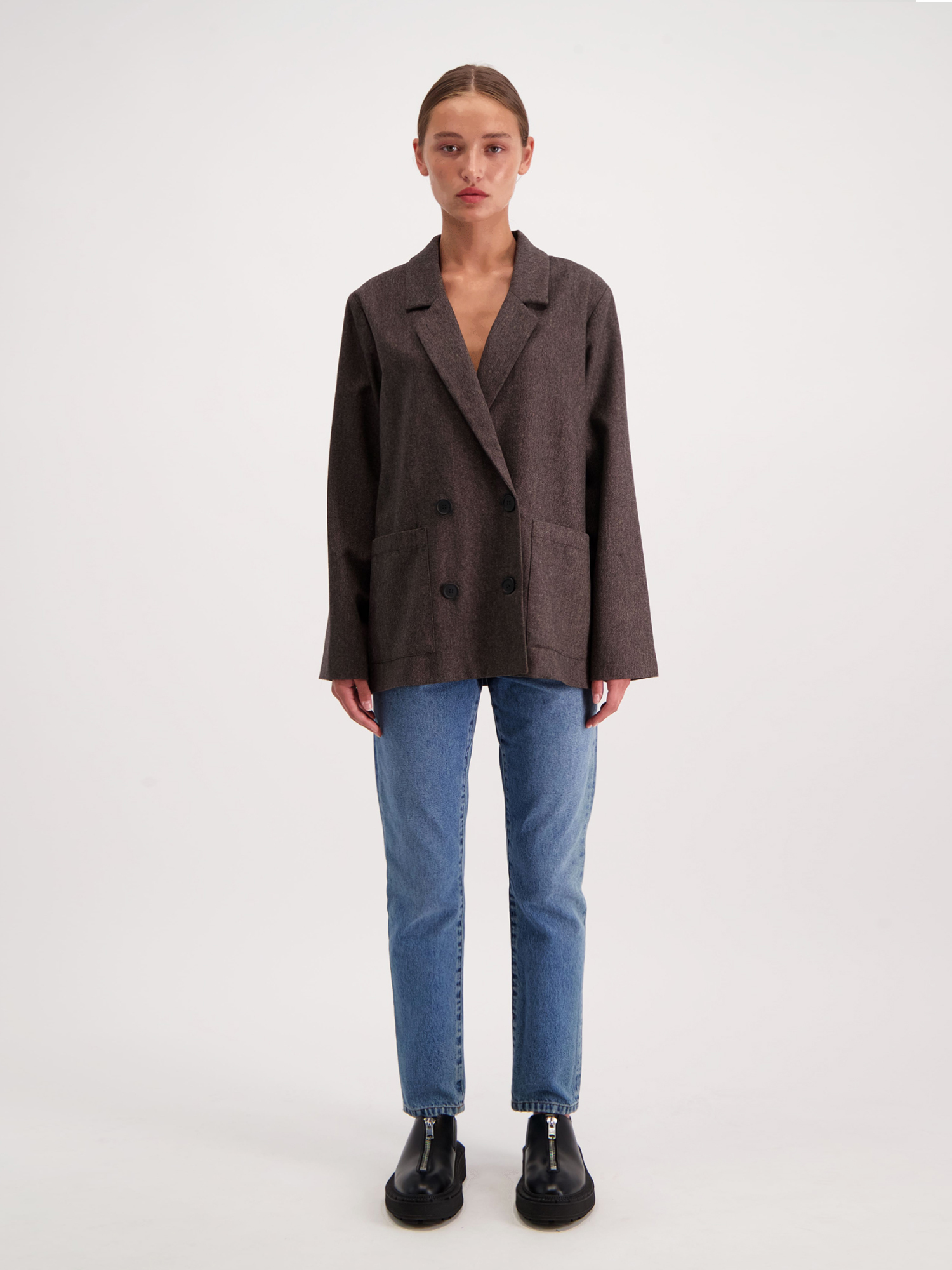 Ebba - Brown