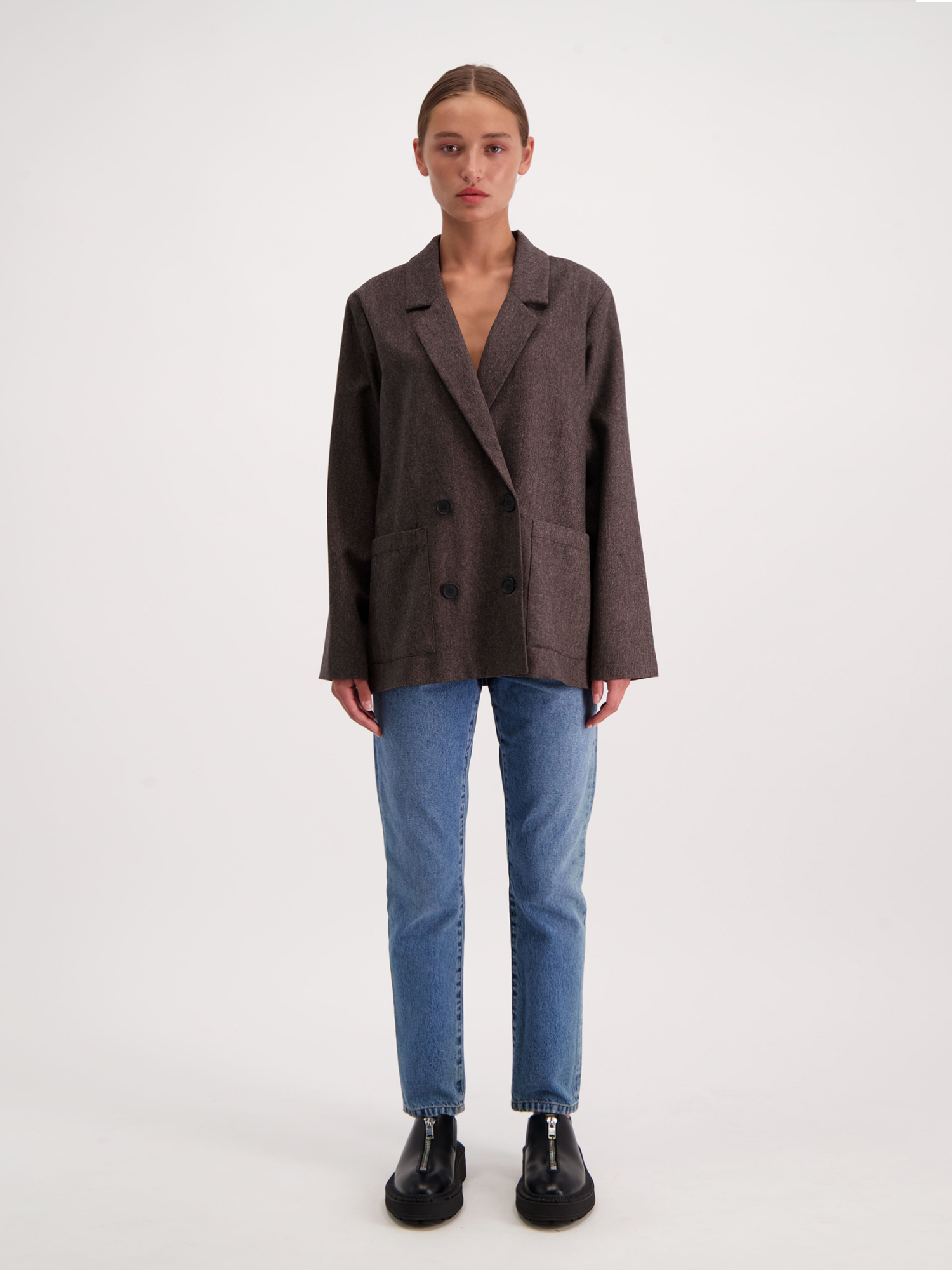 Ebba - Brown