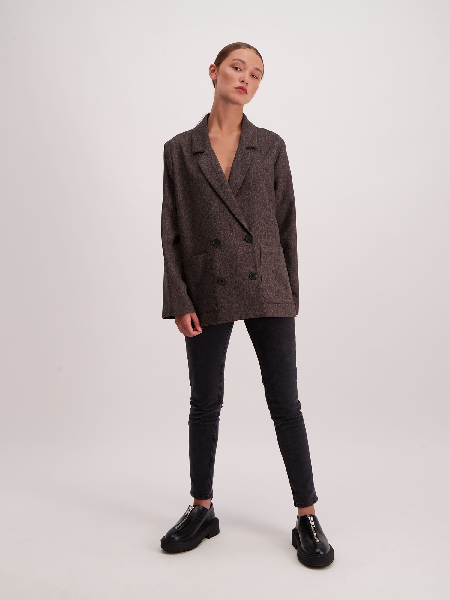 Ebba - Brown
