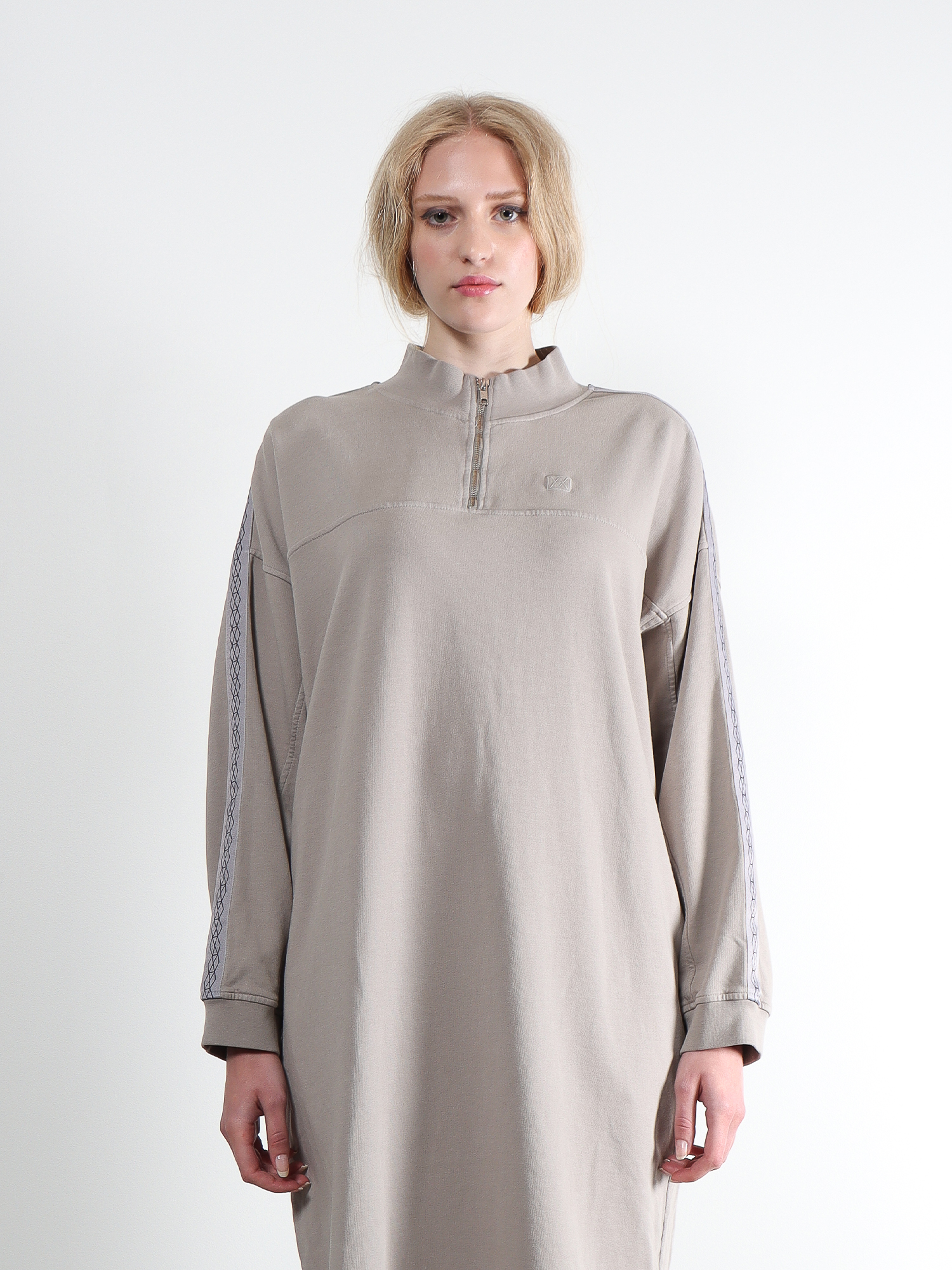 Asta The Fiddler Dress