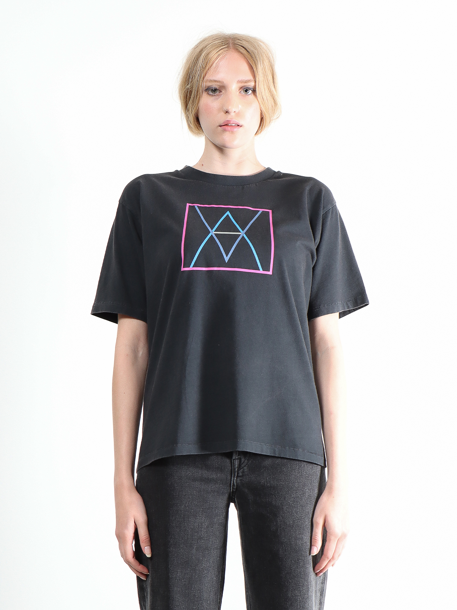 Hanna - Washed Black Logo