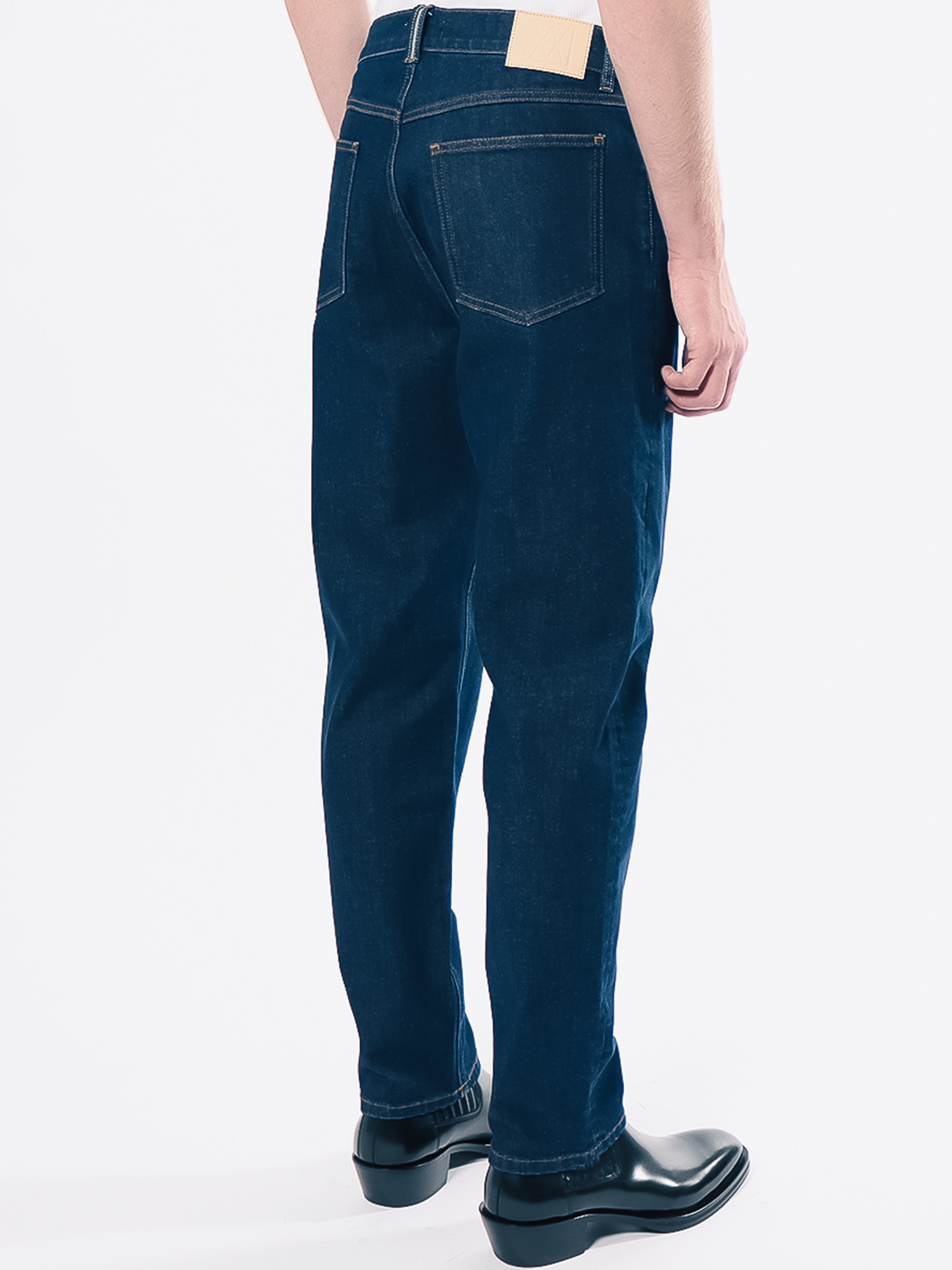 Axel Tapered Jeans