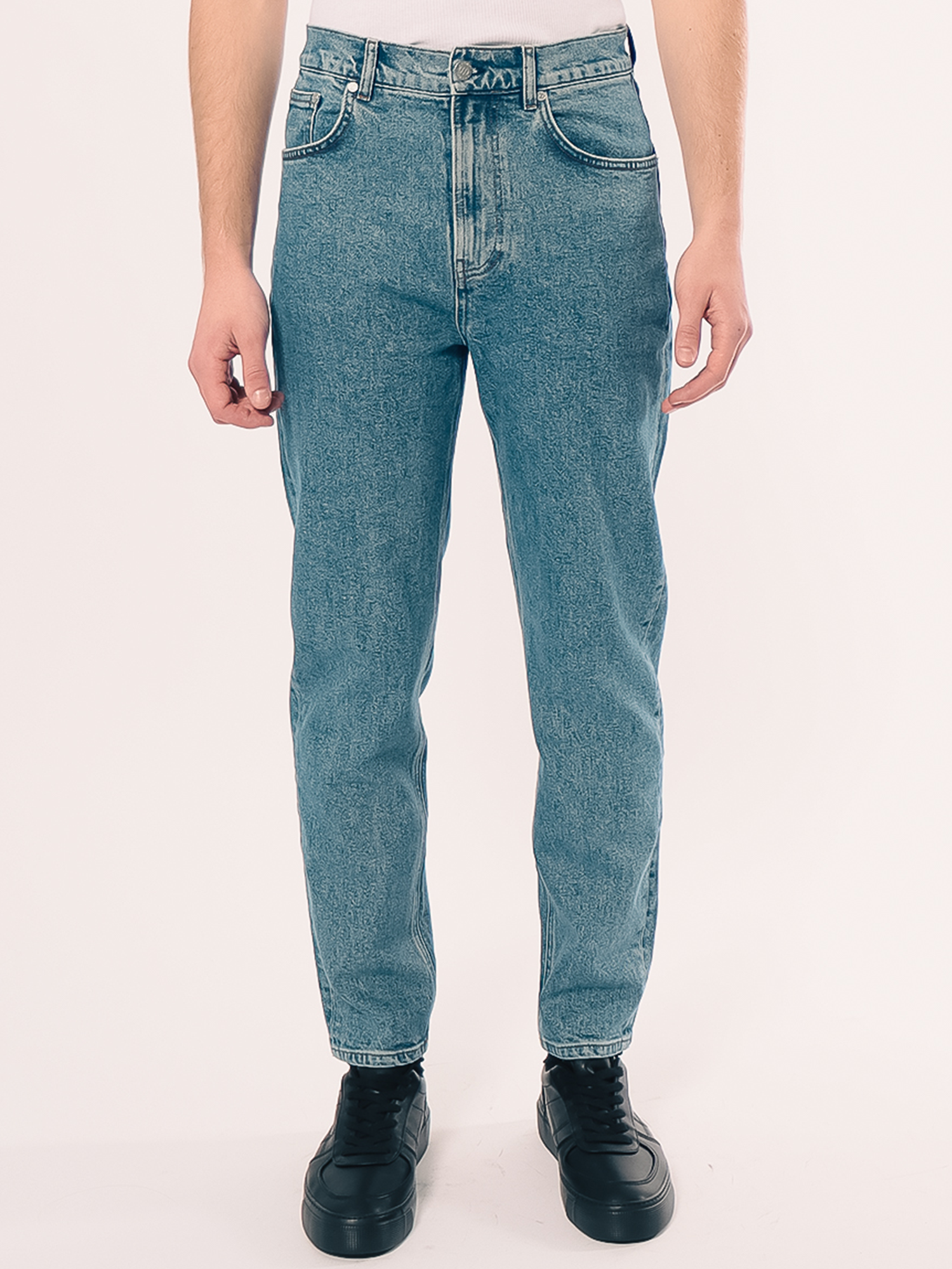 Axel Tapered Jeans - AMENDI