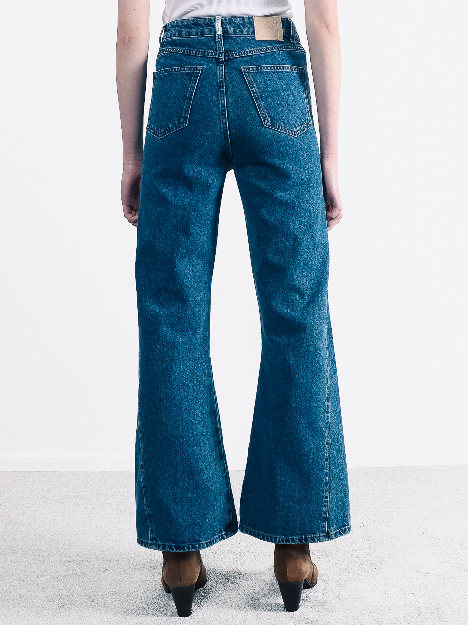 Joni Flare Jeans