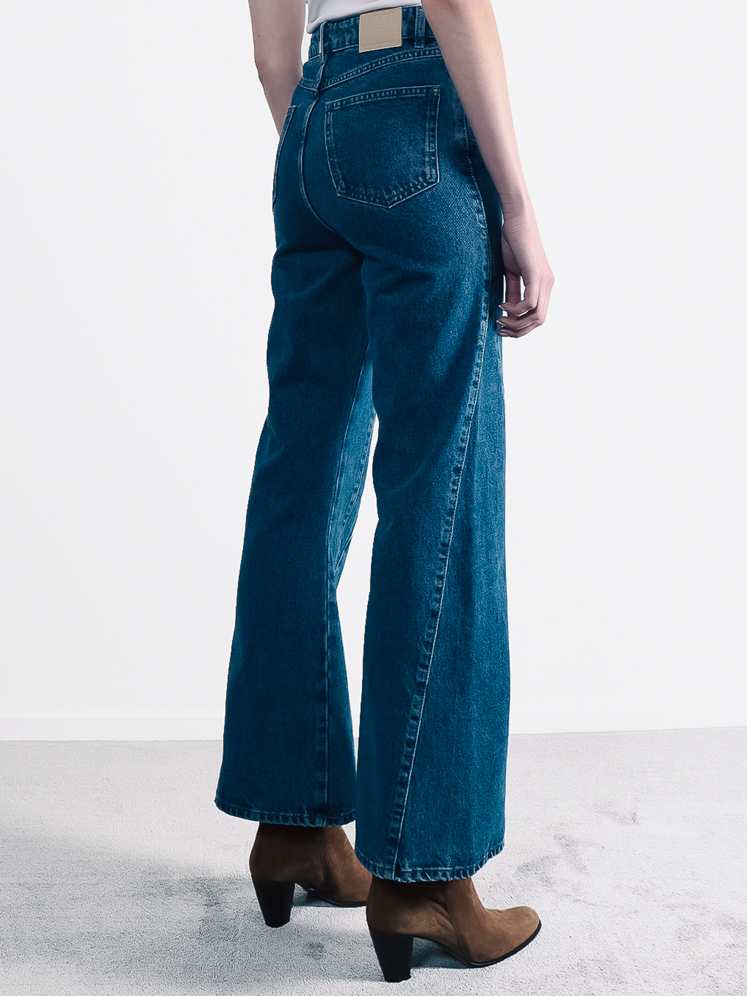 Joni Flare Jeans