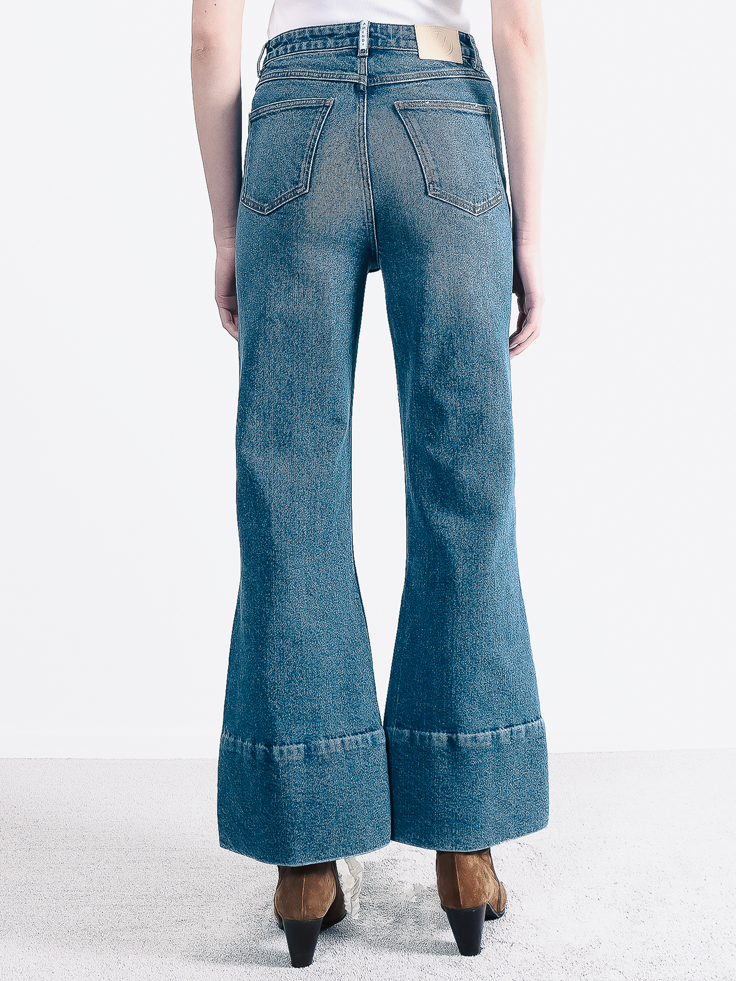 Joni Flare Jeans