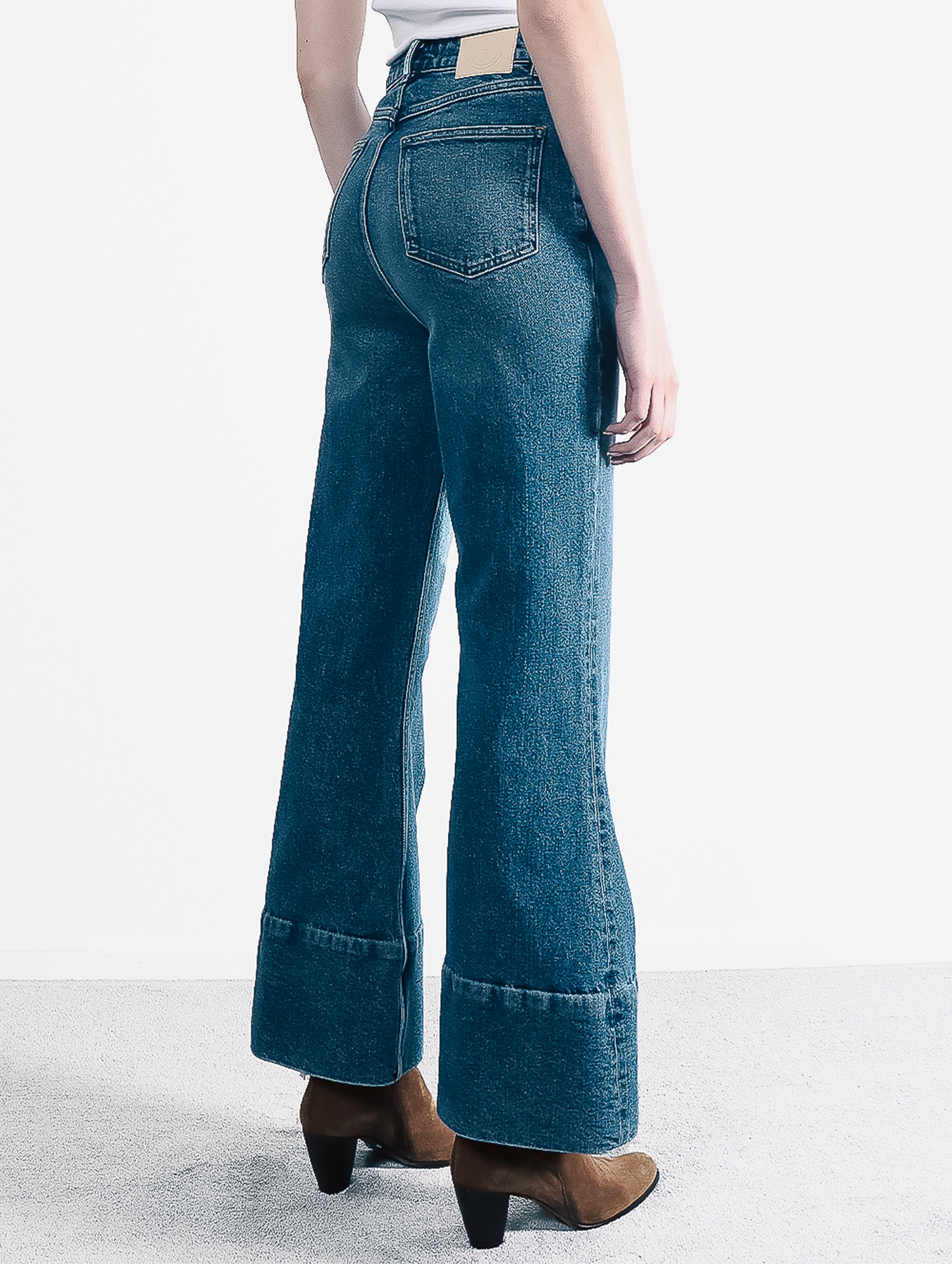 Joni Flare Jeans