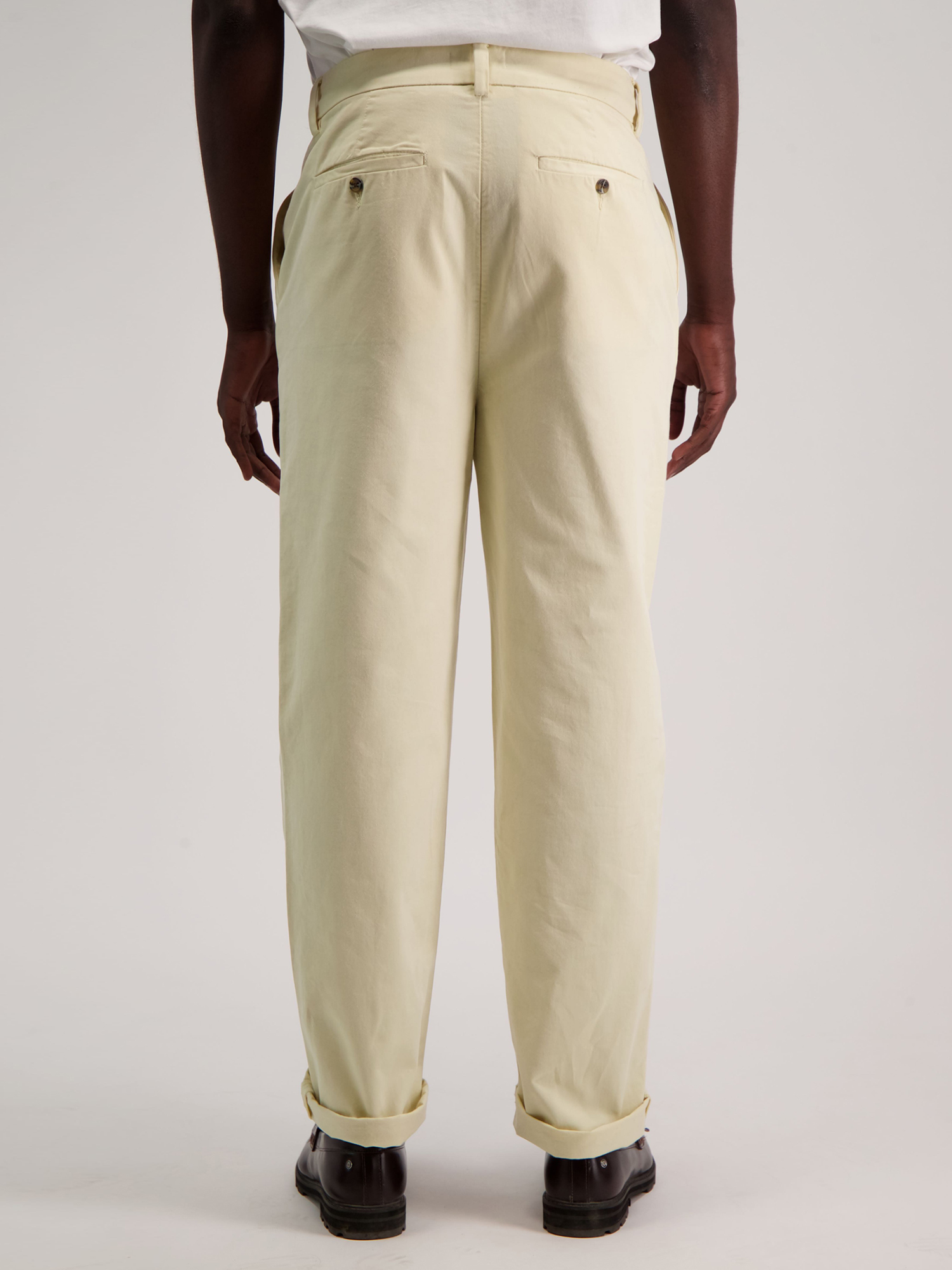 Gunnar - Light Beige