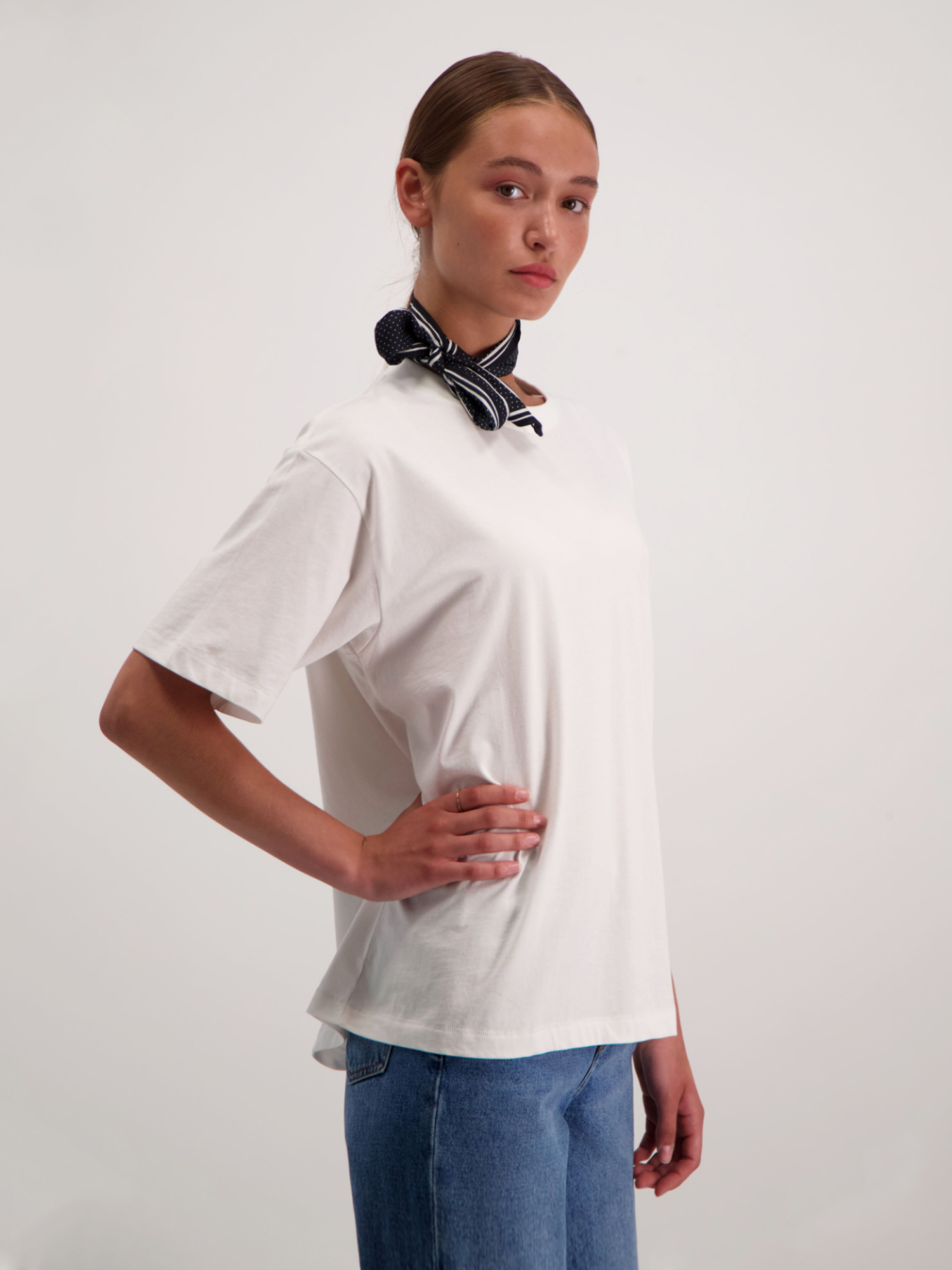 Annie - Off White