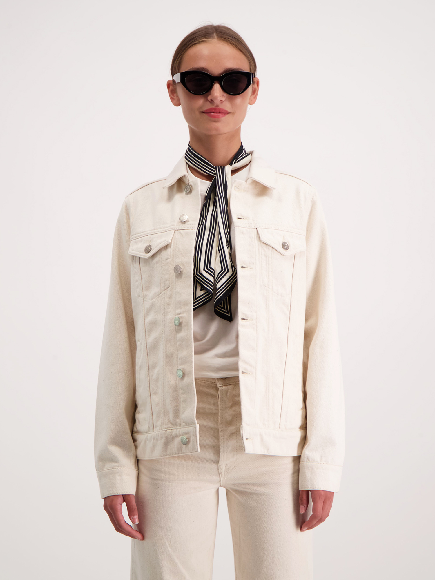 Ivy - Natural White