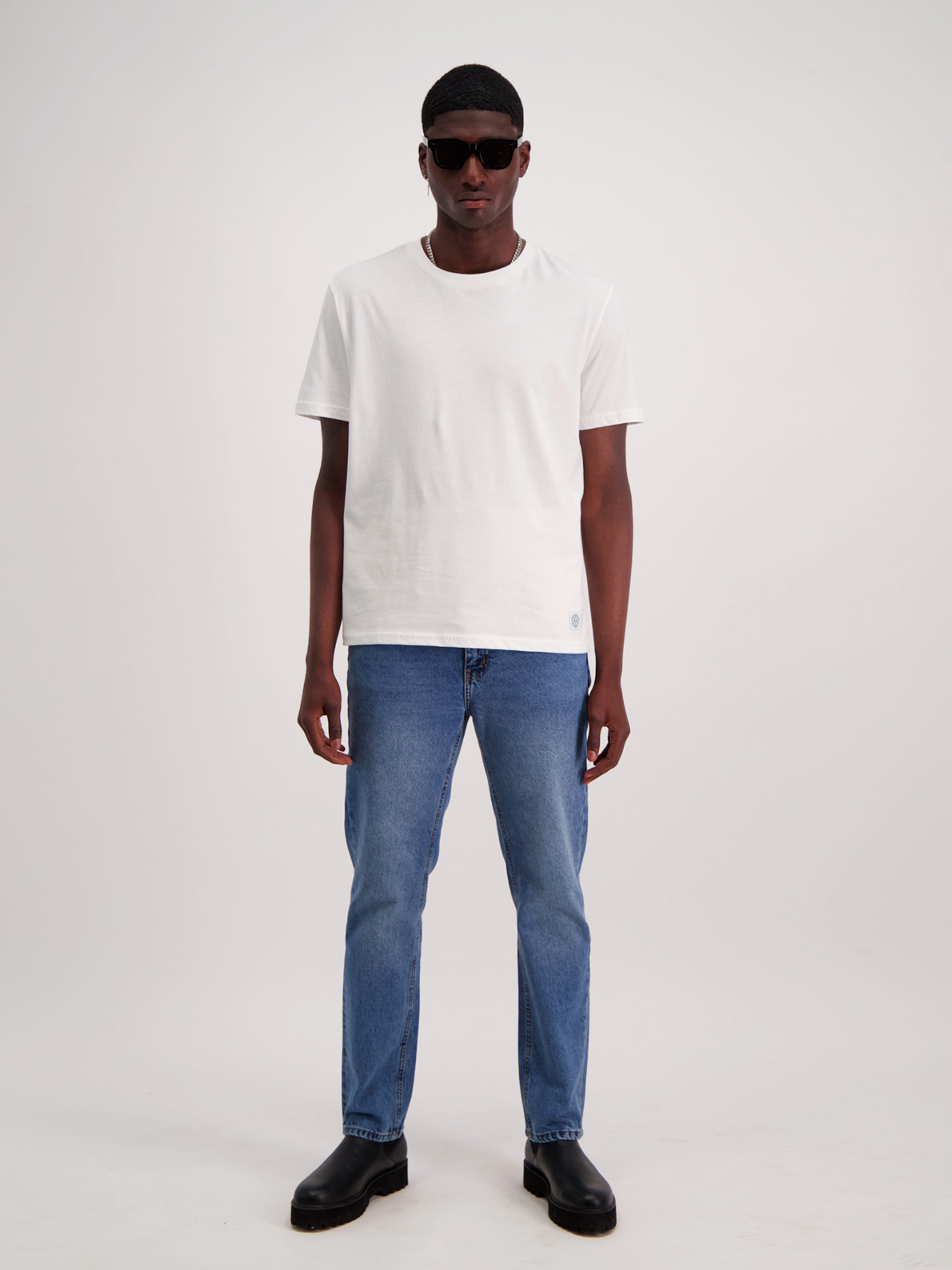 Marcus - Off White